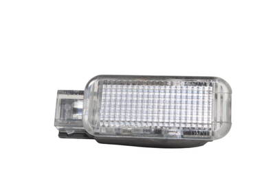 Innenleuchte Audi 4B0947415A 44843014