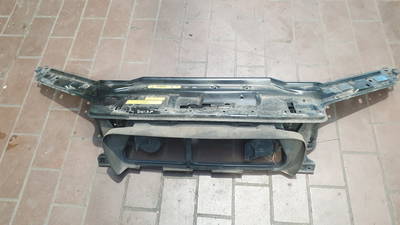 Schlossträger / Frontblech Volvo S60 2.4 Aut. R/H