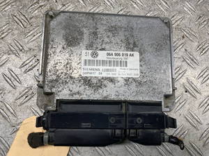 85454 Steuergerät Motor VW Golf IV (1J) 06A906019AK 1.6 74 kW 101 PS