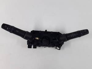 Kombischalter Mitsubishi Space Star (A0) Hatchback 1.0 12V (3A90(Euro 5)) 2016 (8600A495, 8617A158) 45912385