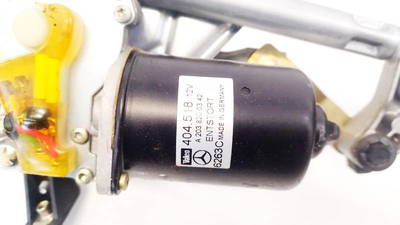 Scheibenwischermotor Vorne Mercedes-Benz W203, 2000.05 - 2004.02 A2038200342 404518 45334152
