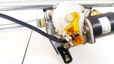 Scheibenwischermotor Vorne Mercedes-Benz W203, 2000.05 - 2004.02 A2038200342 404518 45334152