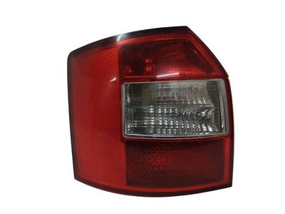 Rückleuchte links Audi A4 Avant (8E, B7) 8E9945095A