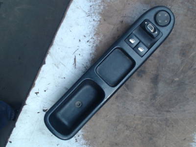 Schalter Für Elekt. Fensterheber Peugeot 307 (3A/C/D) Hatchback 2.0 16V (EW10A(RFJ)) 2005 (96351622XT)