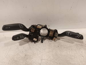 Kombischalter Audi A1 Sportback (8XA/8XF) Hatchback 5-drs 1.4 TFSI 16V 122 (CAXA(Euro 5)) 2012 (8X0953502B, 8X0953501D)