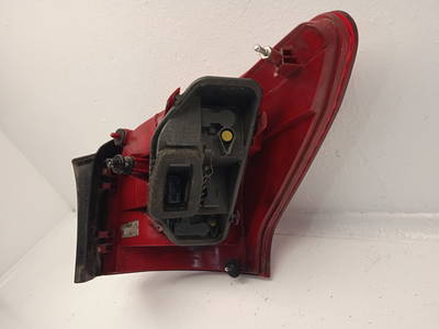 Rücklicht Links Peugeot 407 SW (6E) Combi 2.0 HDiF 16V (DW10BTED4(RHR)) (6350T3)