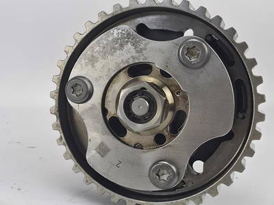 Nockenwelle von einem Ford Grand C-Max 6A26S