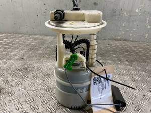 86687 Kraftstoffpumpe RENAULT Twingo II (CN0) 8200368239