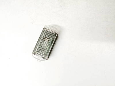 Innenraumleuchte Audi A8, D3 2002.09 - 2005.6 4e0947415