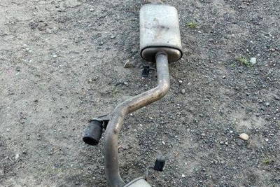 Auspuffanlage hinten BMW 1er (E81) 7791927 46096381