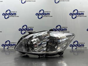 Hauptscheinwerfer links Toyota Auris E15 8117002540 P22966740
