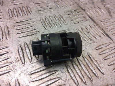 Temperaturfühler Mercedes-Benz A2118300272 46411858