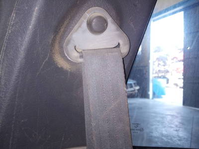 Sicherheitsgurt Links Hinten Ford Maverick I Terreinwagen 2.7 TD (TD27T) 46467148