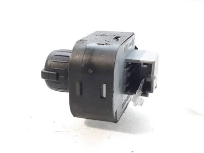 Spiegelverstellung Schalter Audi A4 Avant (B7) Combi 2.0 TDI 16V (BLB) (8E0959565) 54260645