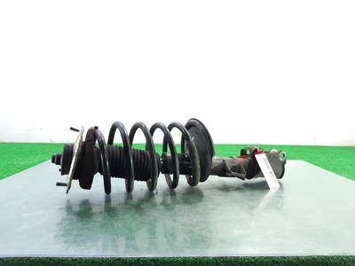 Stoßdämpfer Links Vorne Volvo S80 (TR/TS) Sedan 2.8 T6 24V (B6284T) (8667253)