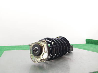 Stoßdämpfer Links Vorne Volvo S80 (TR/TS) Sedan 2.8 T6 24V (B6284T) (8667253) 54318932