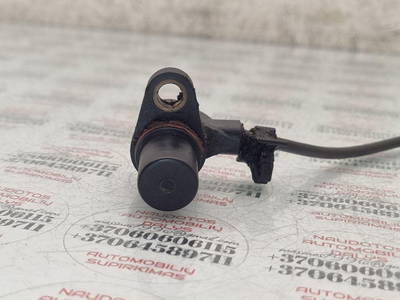 Sensor für Nockenwellenposition Audi 0261210148 06A906433C