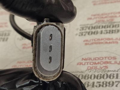 Sensor für Nockenwellenposition Audi 0261210148 06A906433C