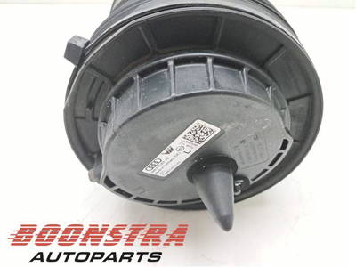 Sonstiges Teil Audi e-tron GEN 4M0616001AK P22785655