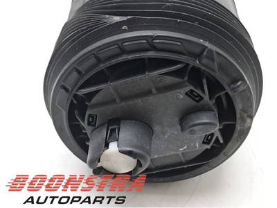 Sonstiges Teil Audi e-tron GEN 4M0616002AK P22785801