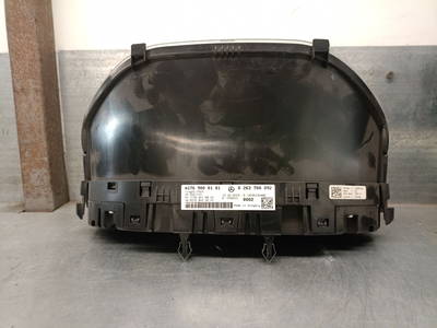Tachoeinheit Kmh Mercedes-Benz (A1769000101)