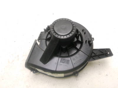 Gebläsemotor Audi A1 (8X1/8XK) Hatchback 3-drs 1.2 TFSI (CBZA) 2011 (6R1819015A)