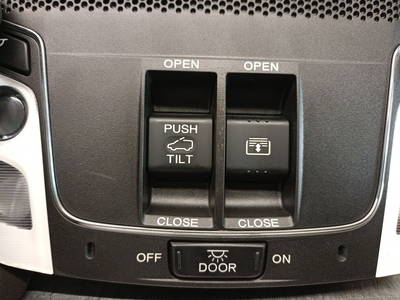 Innenbeleuchtung Honda HR-V (RU) MPV 1.6 i-DTEC 16V (N16A3) (39180T0AR010M1, NILES)