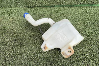 Behälter Scheibenwaschanlage 55702893