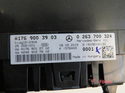 Instrumentenkombination Mercedes-Benz A-Klasse W176 A1769003903 P23584458