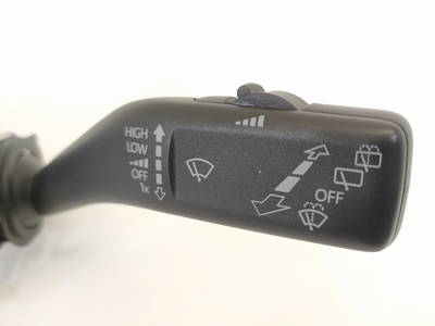 Blinkerschalter Seat Leon (1P1) Hatchback 5-drs 1.2 TSI (CBZB) (5K0953502M, 5K0953521BN)