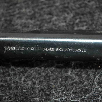 Stange/Strebe für Radaufhängung links 8K0501529L