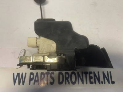 Klappenschlosszug Audi A3 Limousine 8V 8V5837349 P23814227