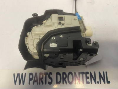 Klappenschlosszug Audi A3 Limousine 8V 8V5837349 P23814227