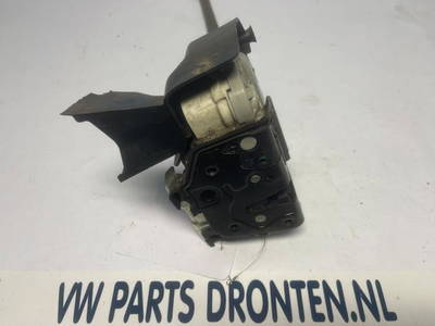 Klappenschlosszug Audi A3 Limousine 8V 8V5837349 P23814227