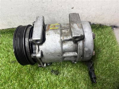 Klima Pumpe Volvo V40 (VW) Combi 1.9 D (D4192T3) 2004 (8200040681, SD7H7158094)