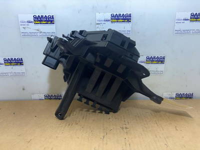 Pyrofuse von einem Mercedes C-Klasse Mercedes-Benz A2055401950