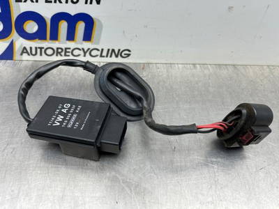 Relais für Kraftstoffpumpe Skoda Superb II 3T 1K0906093F P23120479