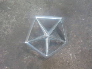 Chrysler Saratoga 3.0 V6 (2) Emblem Zeichen vorne