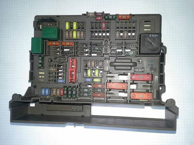 Sicherungskasten BMW 1 (E87) 118D BMW,18231.000.000A,BMW,576603,BMW,10 105 KW