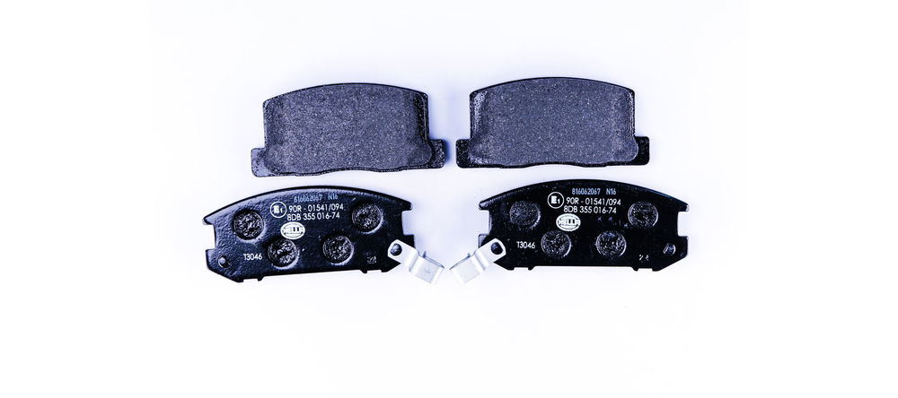 Bremsbelagsatz, Scheibenbremse Hinterachse Hella 8DB 355 016-741