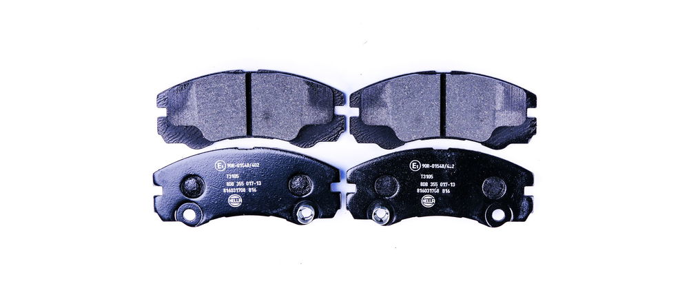 Bremsbelagsatz, Scheibenbremse Vorderachse Hella 8DB 355 017-131