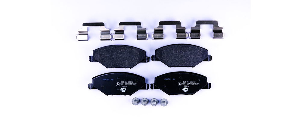 Bremsbelagsatz, Scheibenbremse Vorderachse Hella 8DB 355 020-521